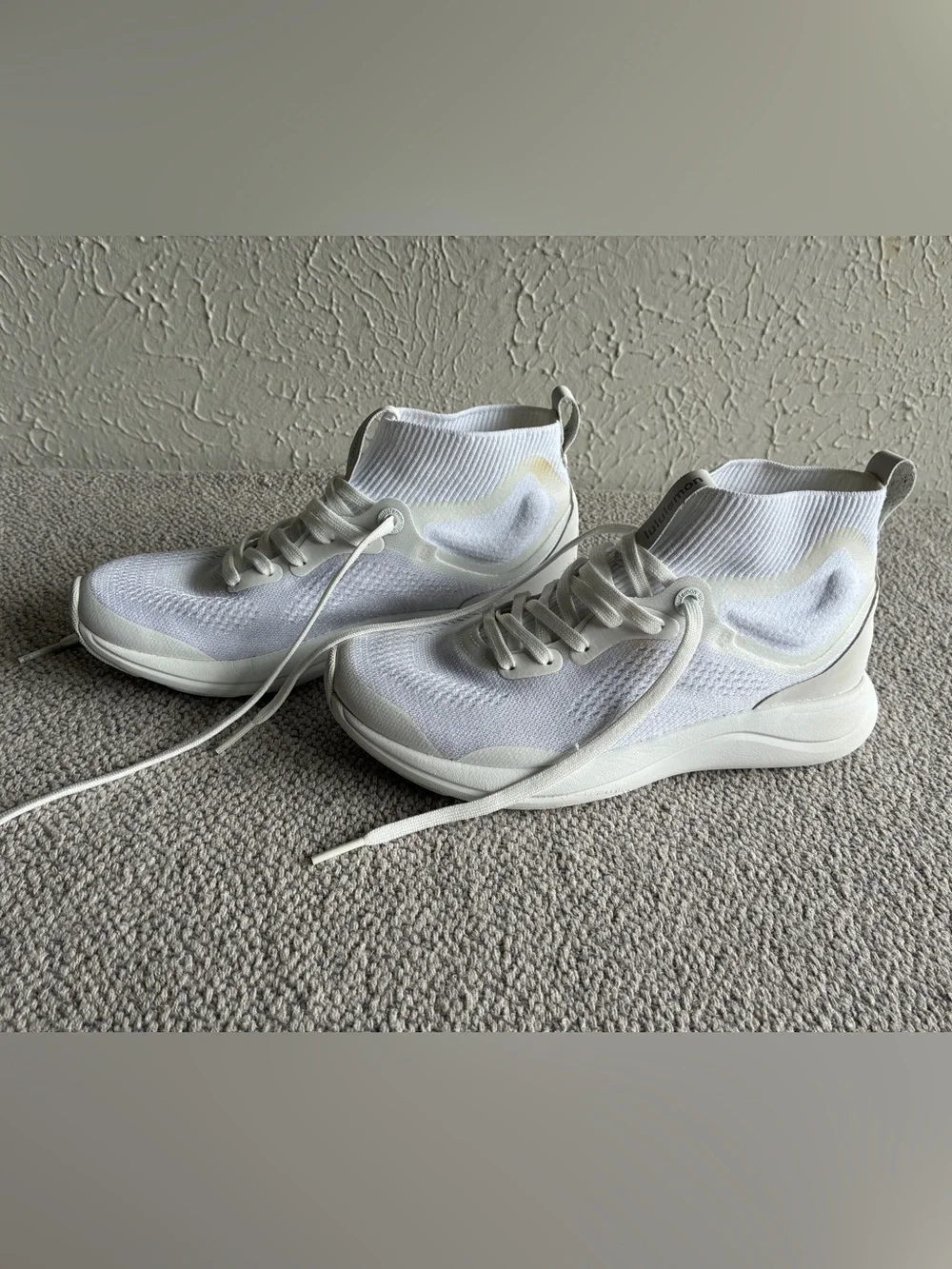 Lululemon Chargefeel Workout Mid White Running Shoes Women's.Sz 6